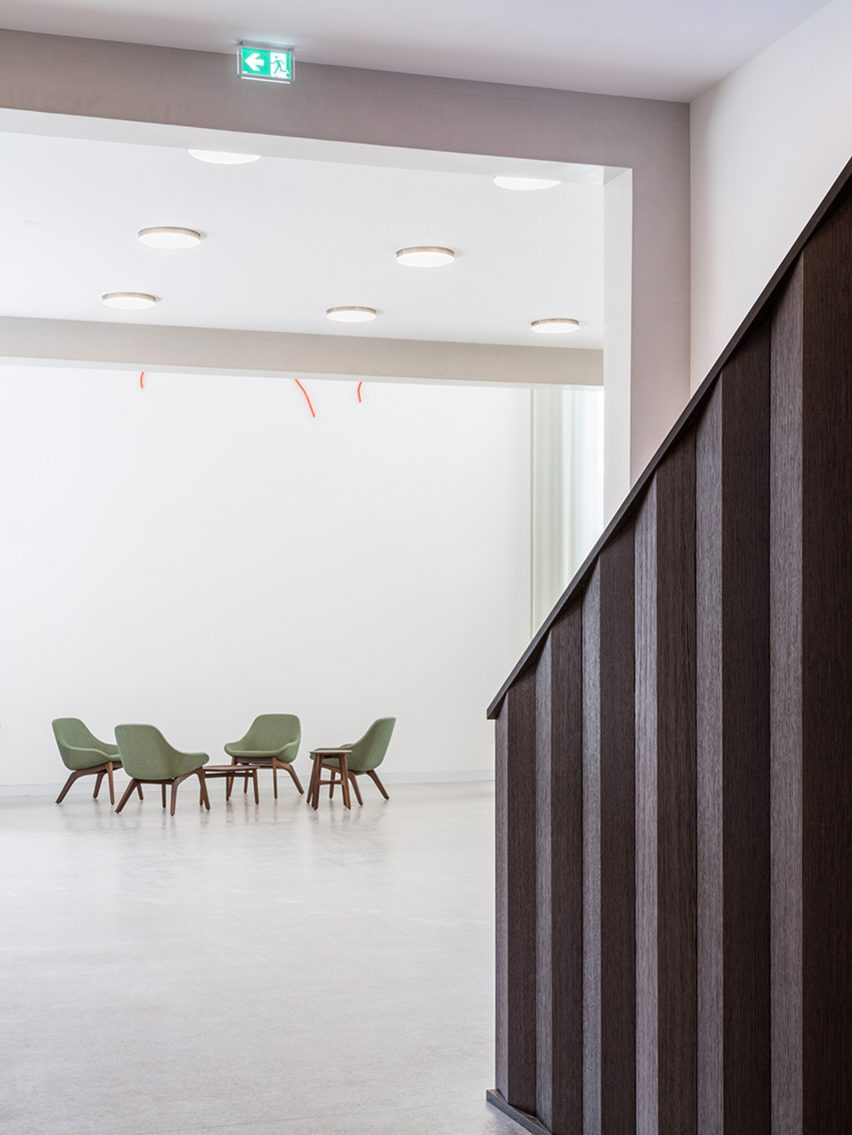 Carlana Mezzalira Pentimalli has completed a music school in Bressanone, Italy,