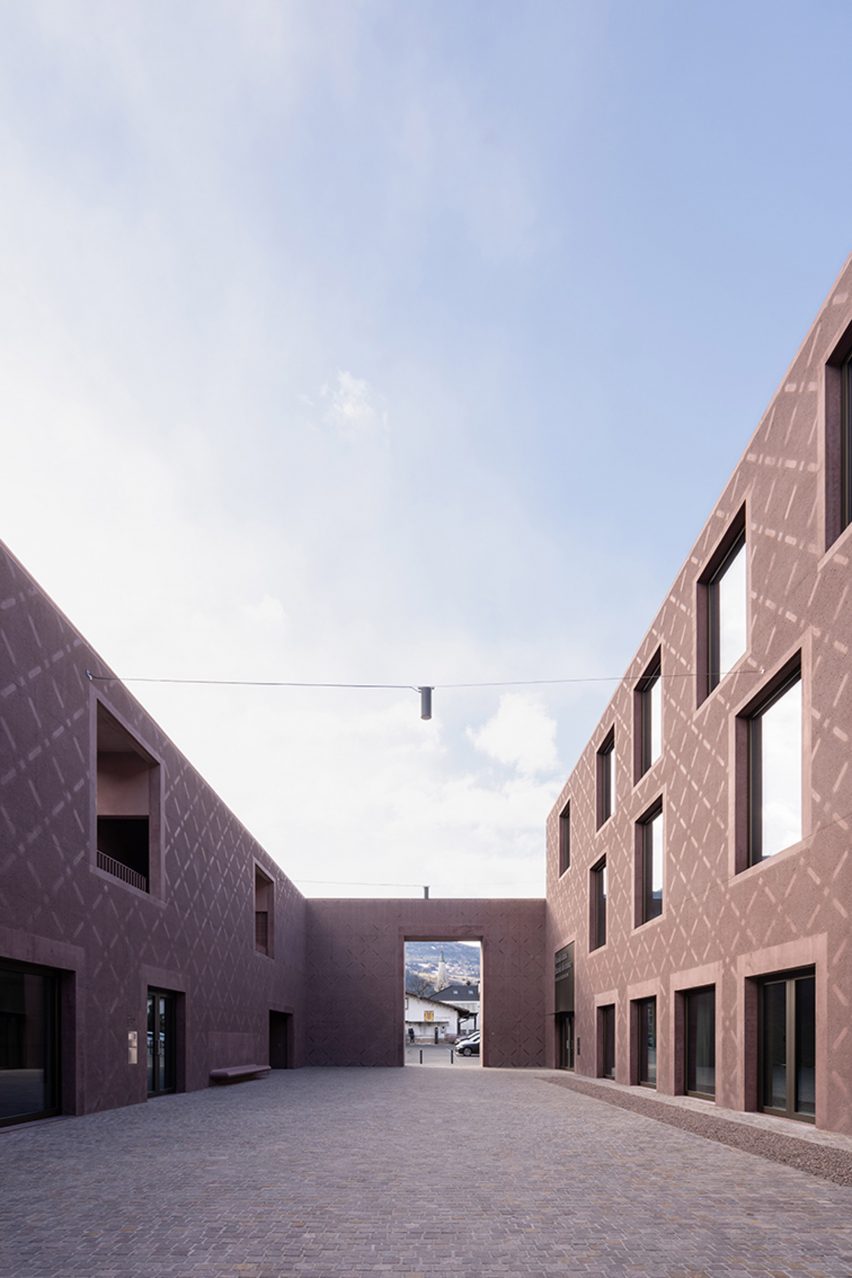 A courtyard at the Bressanone music school