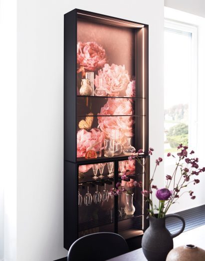 A photograph of Cesar's Dressup unit with a floral finish