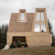 ciAsa Aqua Bad Cortina by Pedevilla Architects