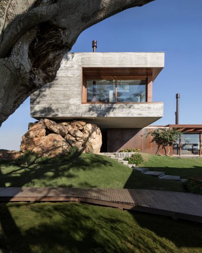 Fig House by Stemmer Rodrigues
