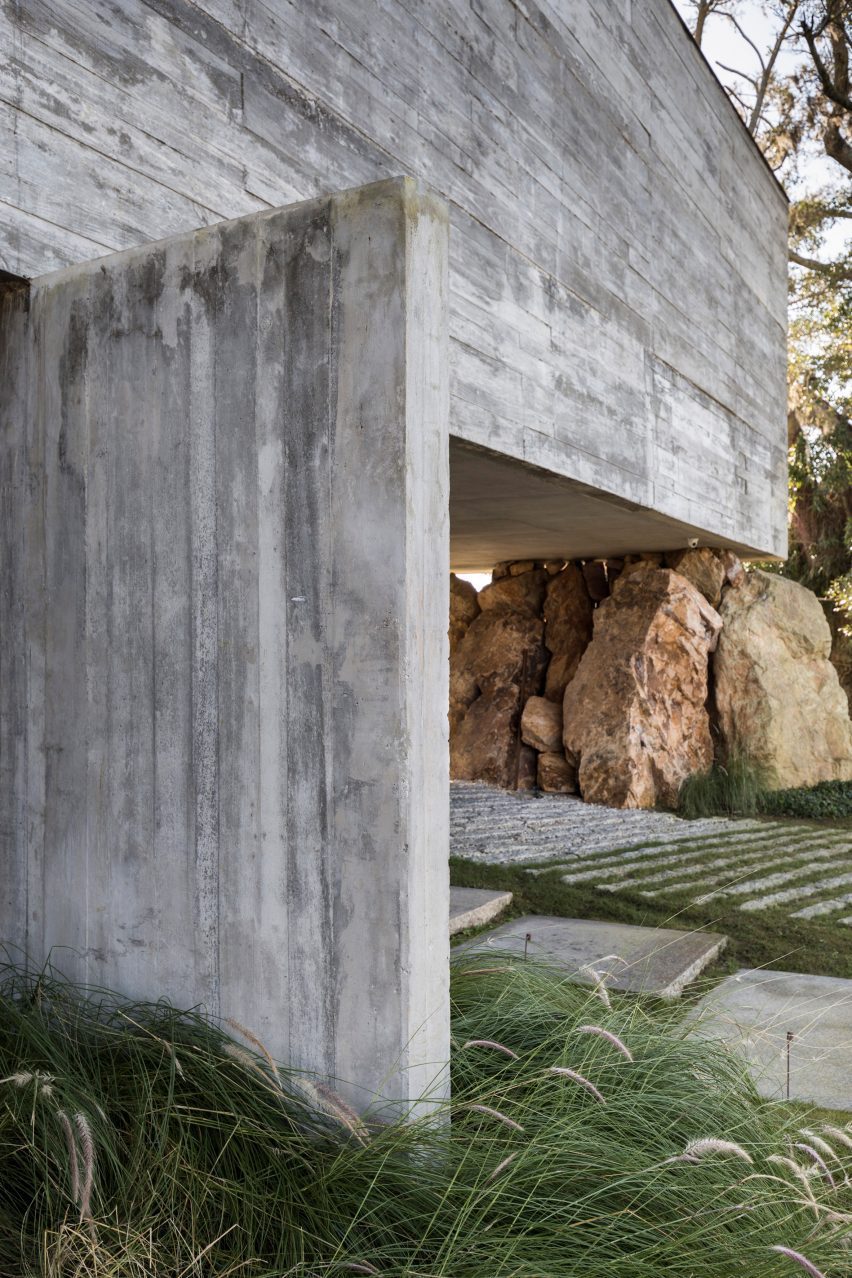 Fig House by Stemmer Rodrigues
