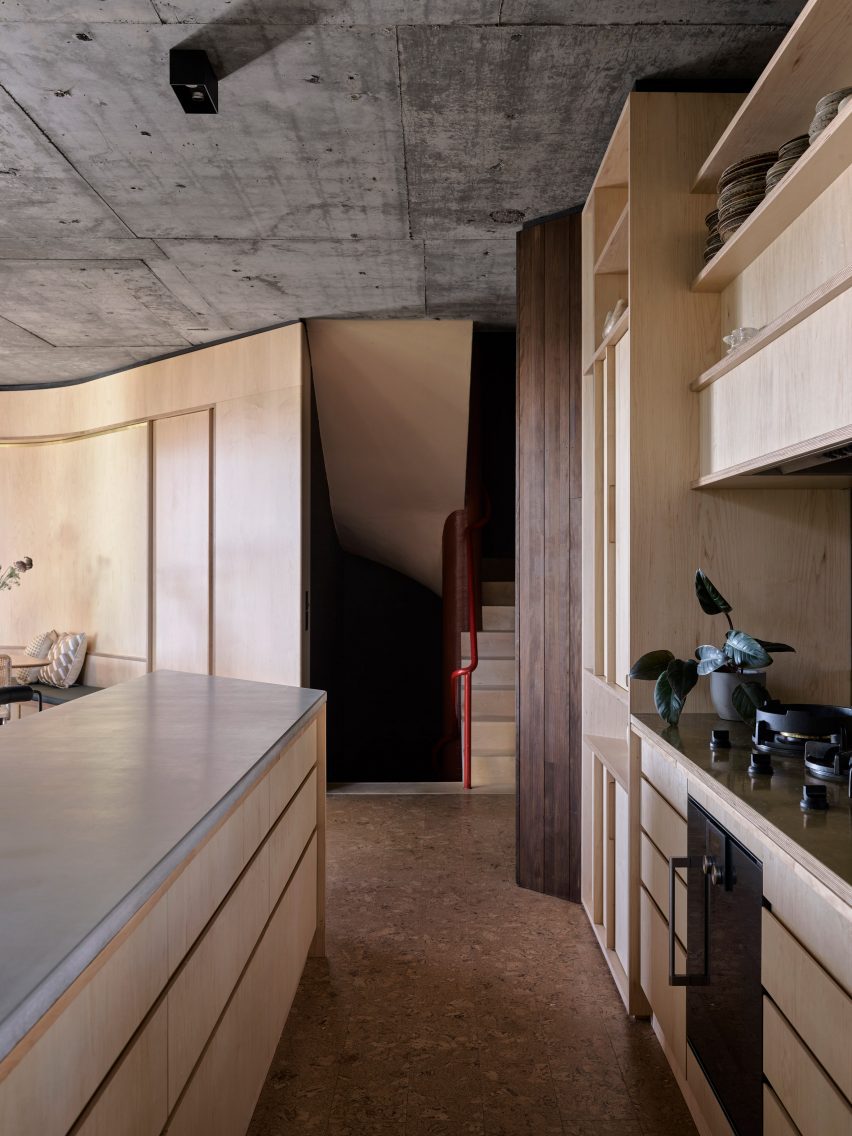 SRG House by Fox Johnston