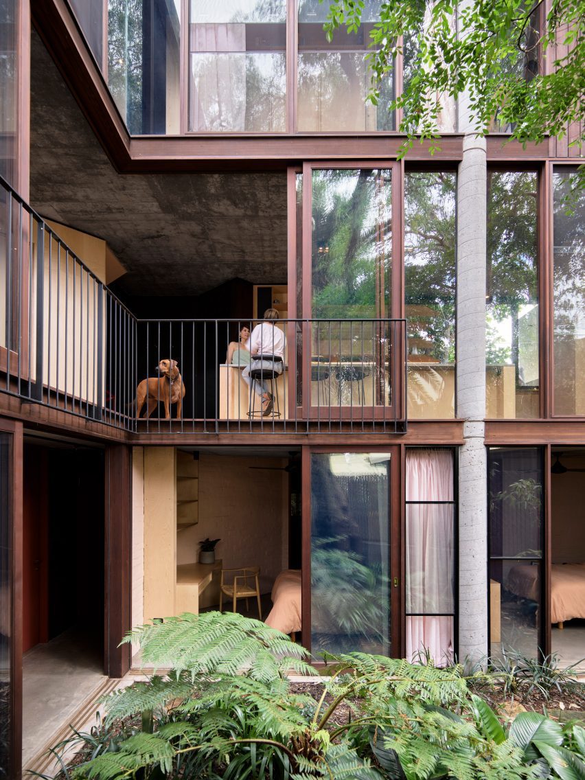 SRG House by Fox Johnston