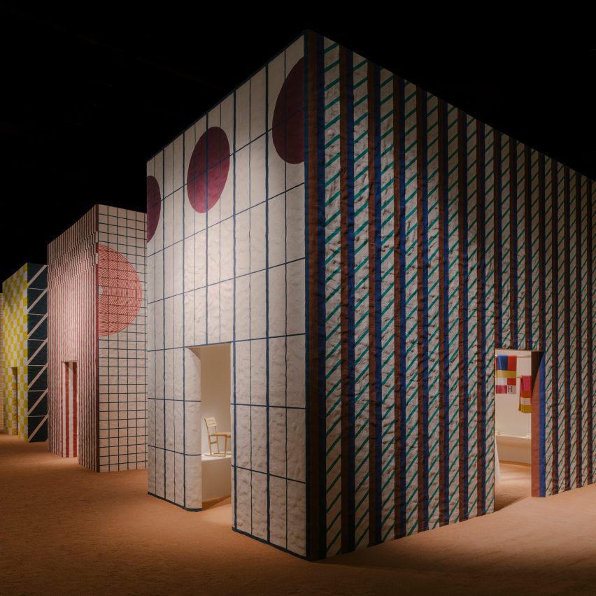 Colourful structures by Charlotte Macaux Perelman for Hermès