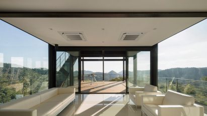 Bauen added minimal interiors to the house