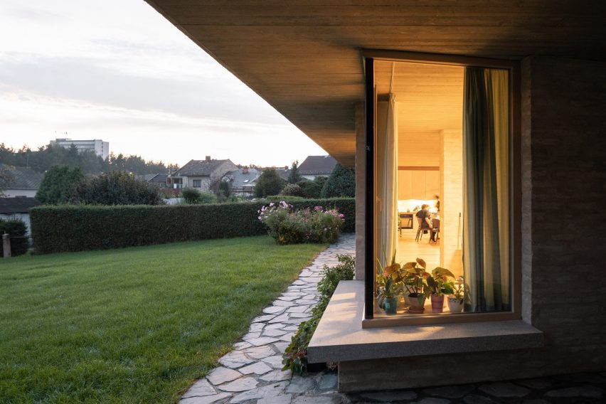 A corner window