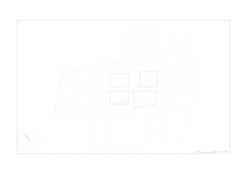 Roof plan of House with Courtyards