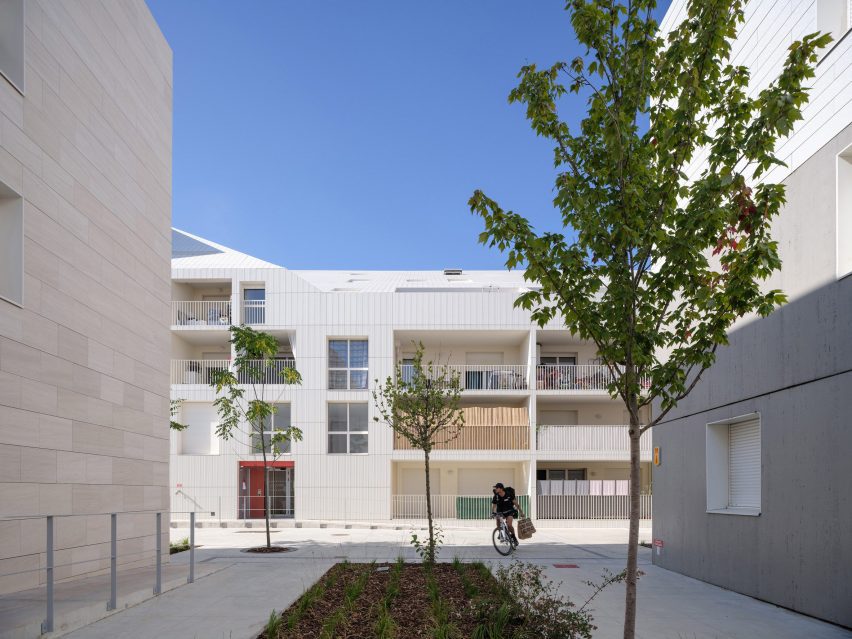 Bordeaux housing by MVRDV