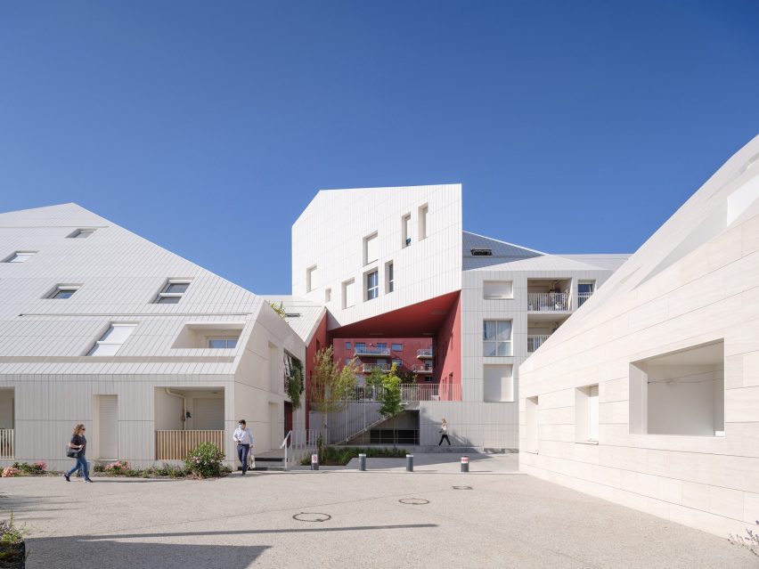 The exterior of Ilot Queyries housing by MVRDV