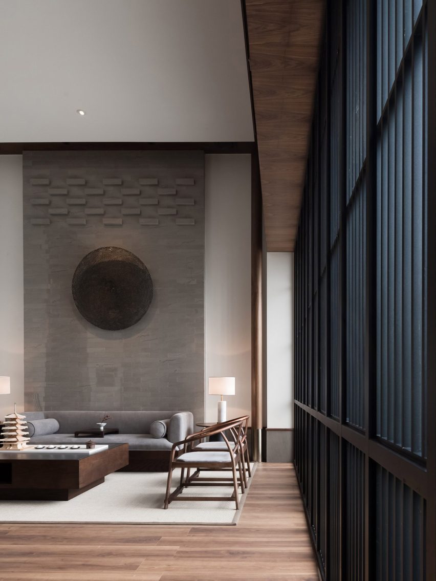 Sui Han San You restaurant by JG Phoenix