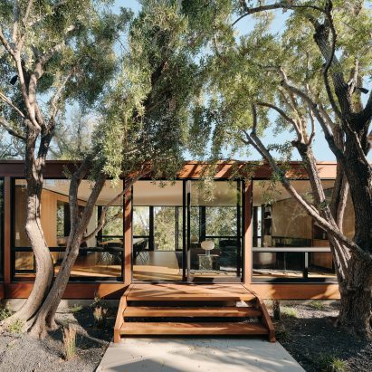 Moore House by Woods and Dangaran