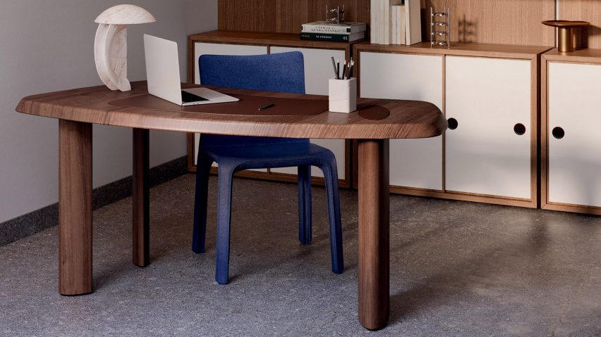 Petit Bureau en Forme Libre by Charlotte Perriand