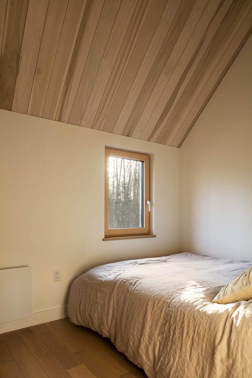 Chalet Pic Bois by Ravi Handa Architect