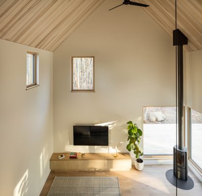Living space inside Chalet Pic-Bois