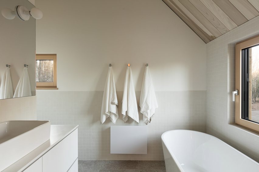 Chalet Pic Bois by Ravi Handa Architect