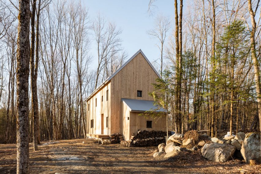 Chalet Pic Bois by Ravi Handa Architect