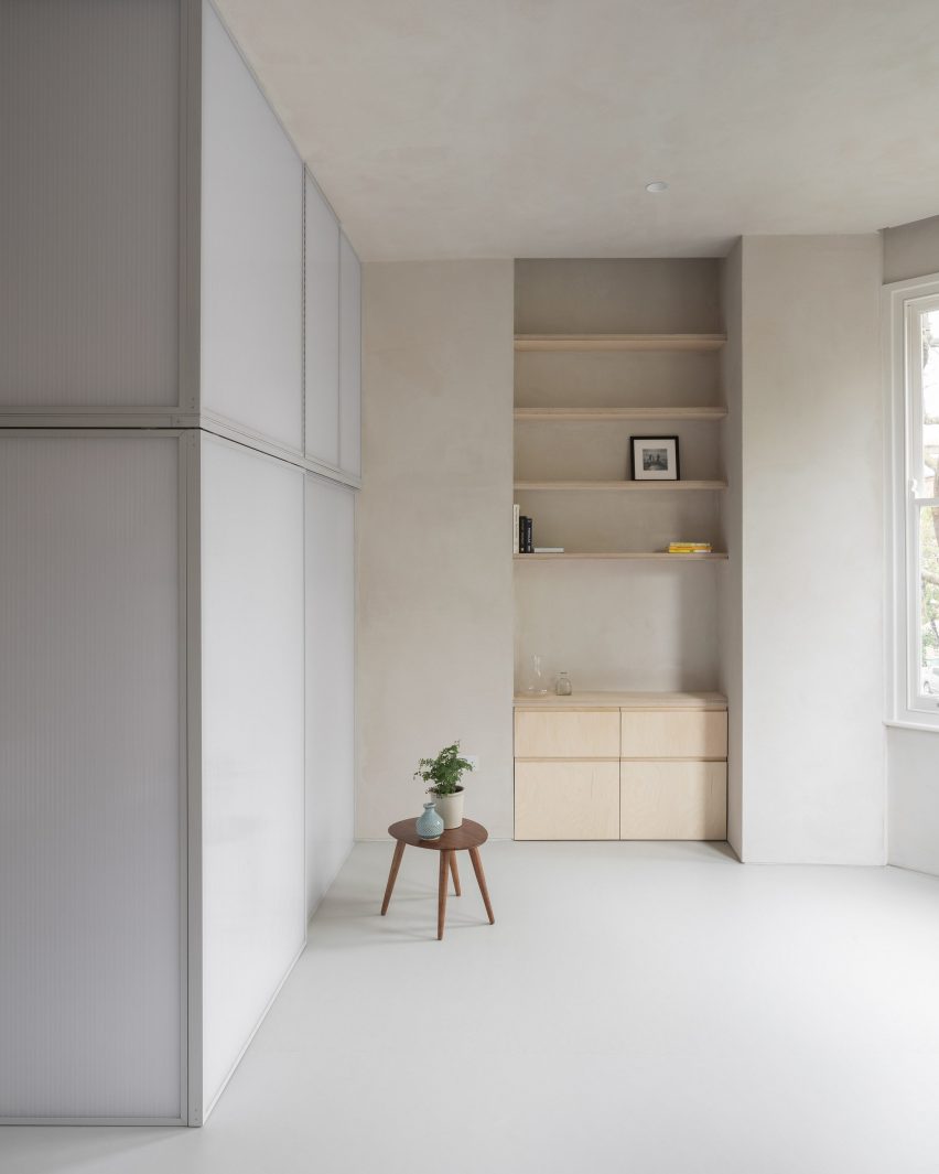 Minimal interiors of Shoji Apartment by Proctor & Shaw
