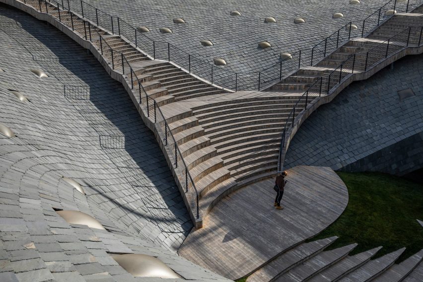 Yang Liping Performing Arts Center