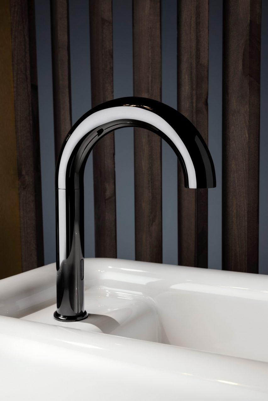 Tom Dixon's Liquid collection for VitrA bathrooms
