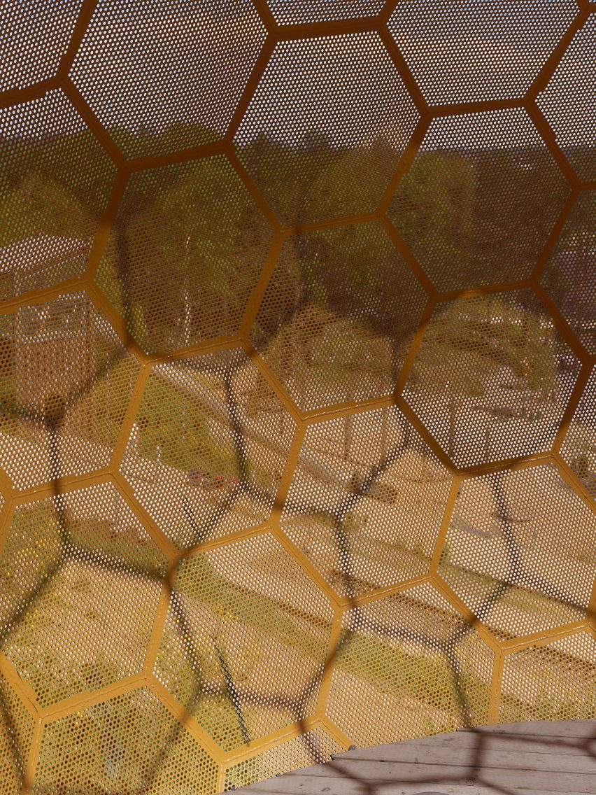 Vårbergstoppen Playground Sphere by AndrénFogelström