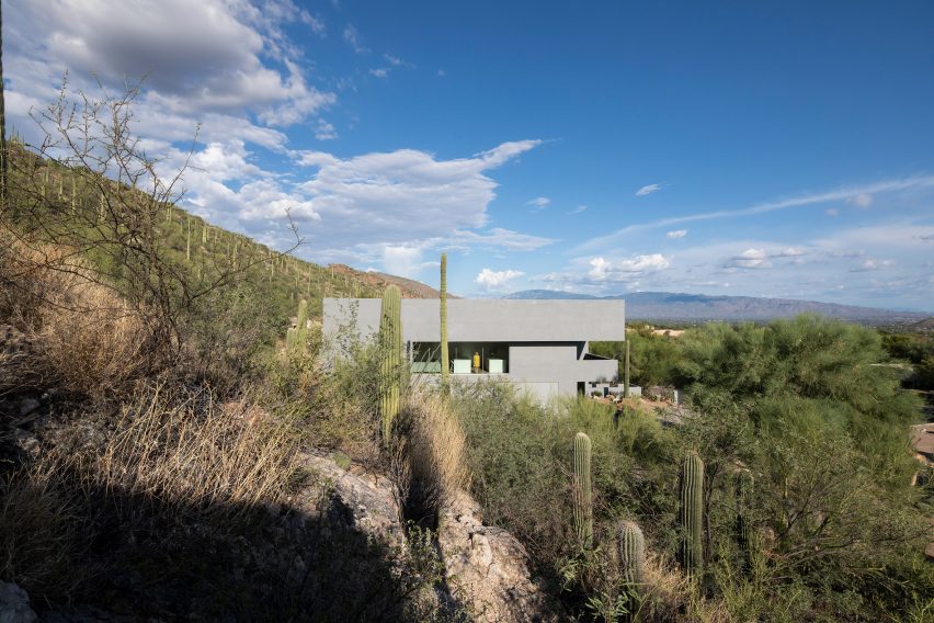 Ventana House by HK Associates