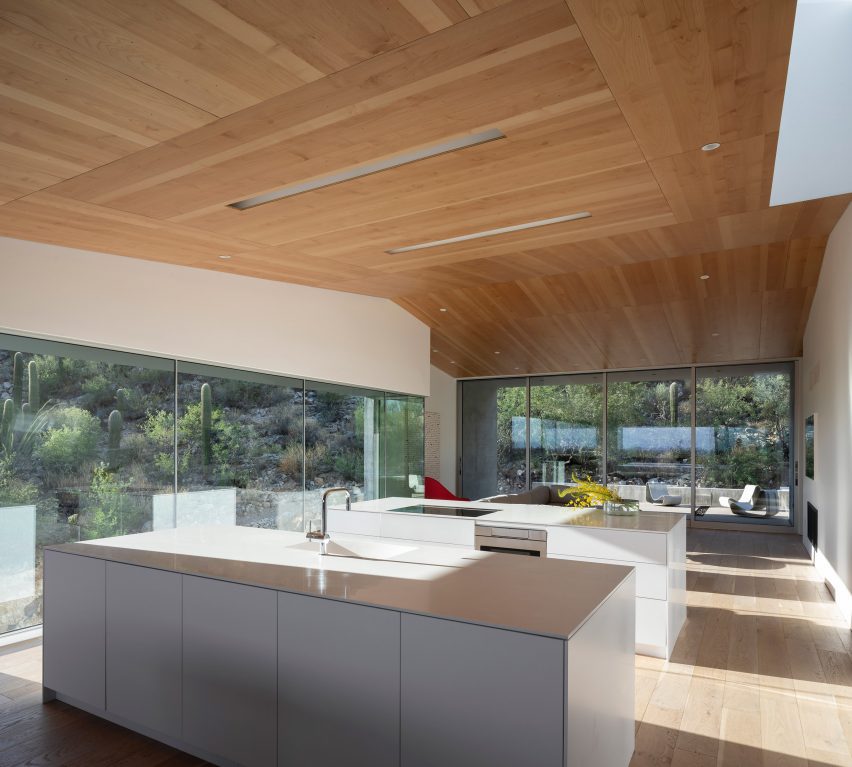Ventana House by HK Associates