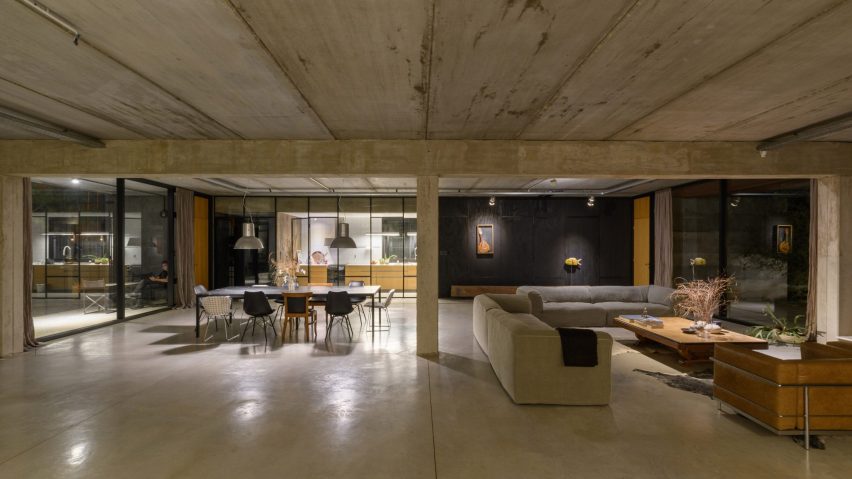 Vivenda Texturas by Roberto Benito Arquitecto