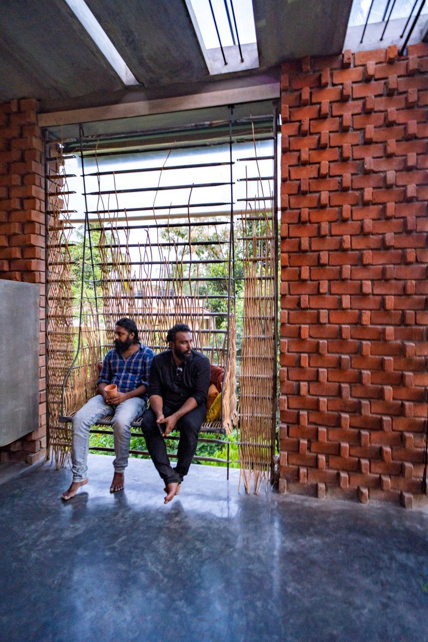 Pirouette House by wallmakers