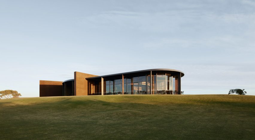 Lonsdale Links golf club by wood marsh