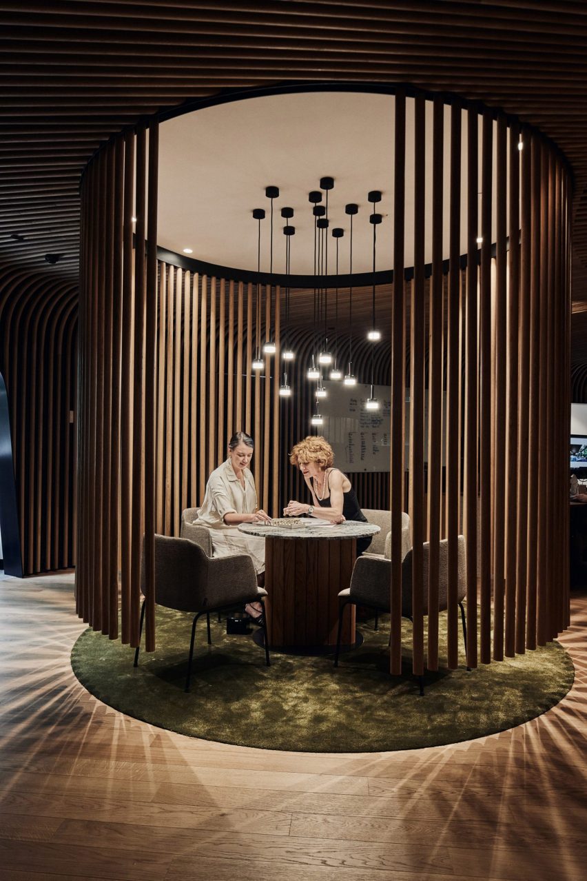 Sculptform Showroom by Woods Bagot