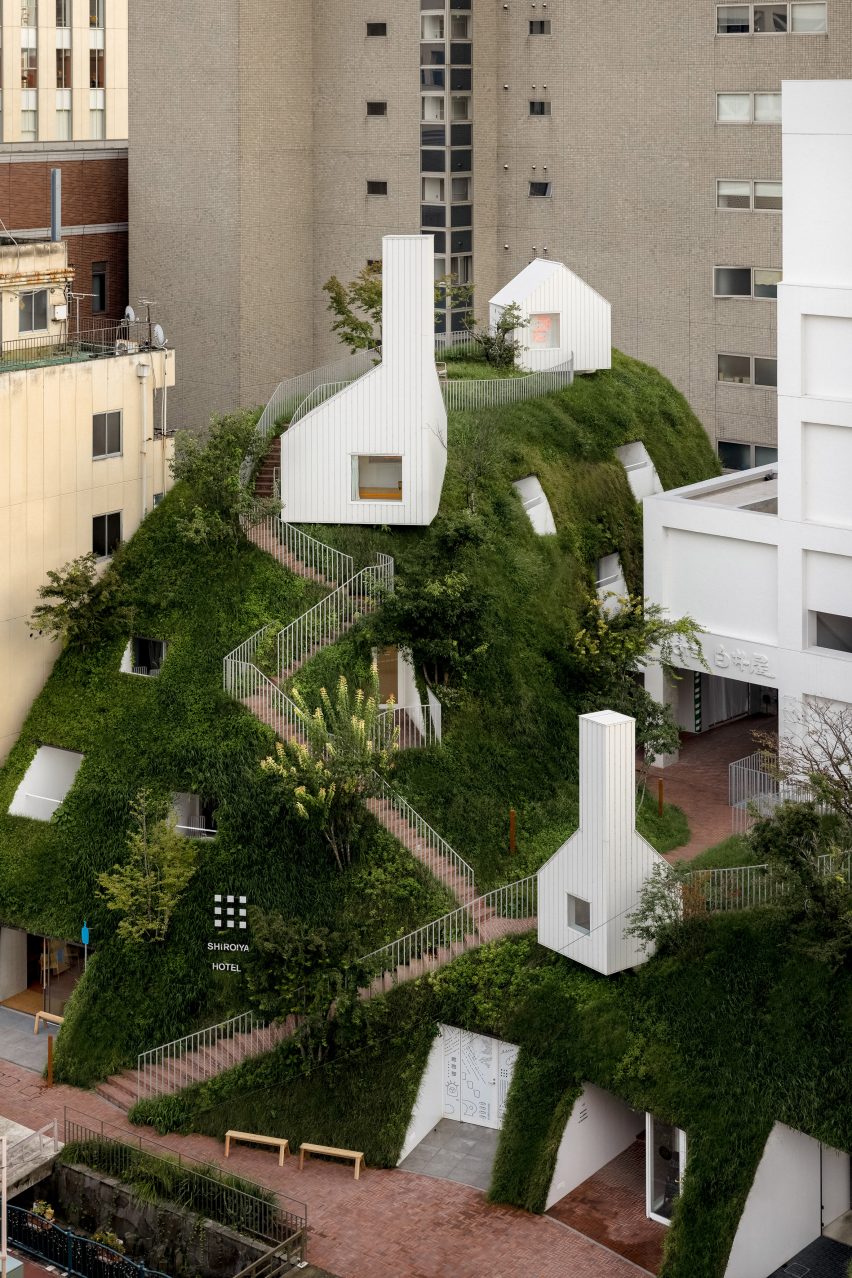 Shiroiya Hotel Green Tower
