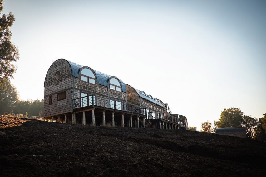 Abovedada House