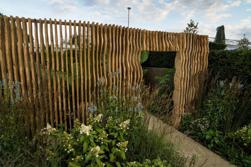 Exterior of The Boodles Secret Garden by Thomas Hoblyn