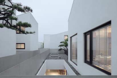 A continuous roof