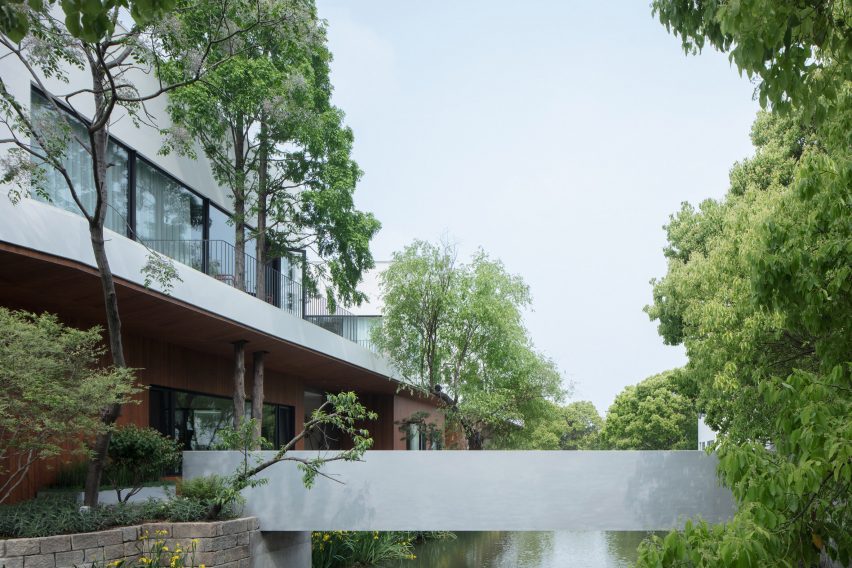 BAN Villa by BLUE Architecture Studio