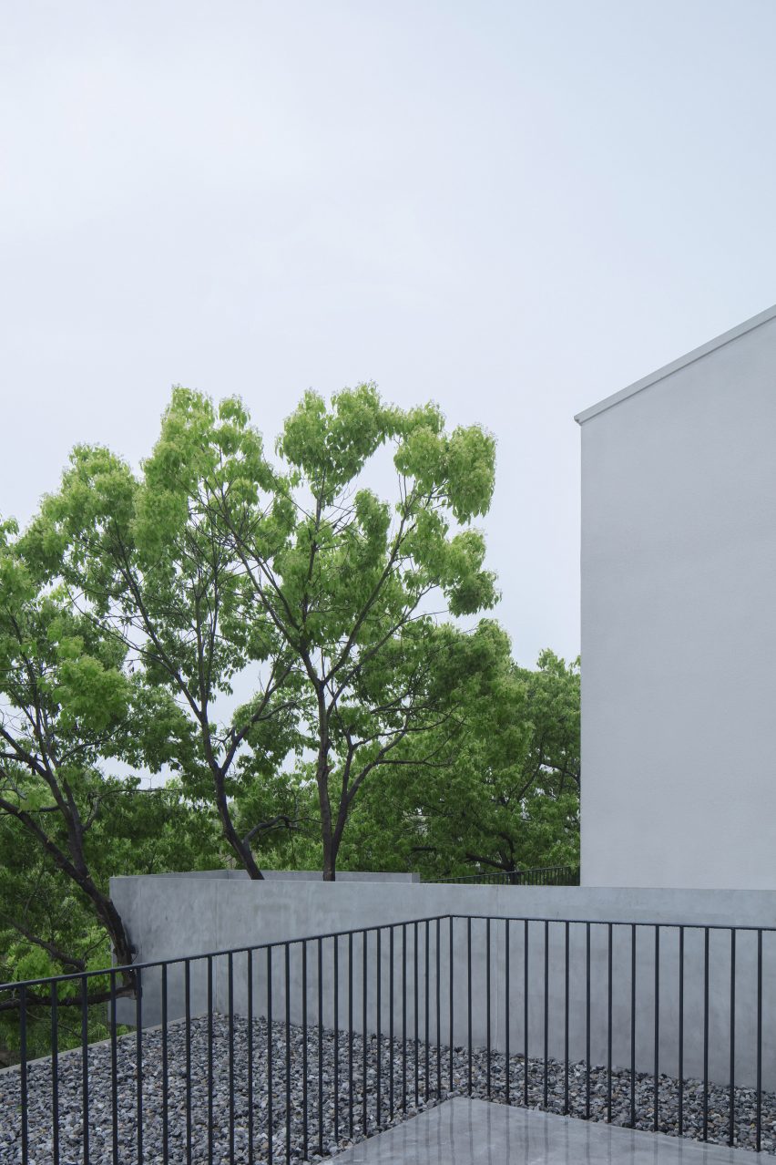 BAN Villa by BLUE Architecture Studio