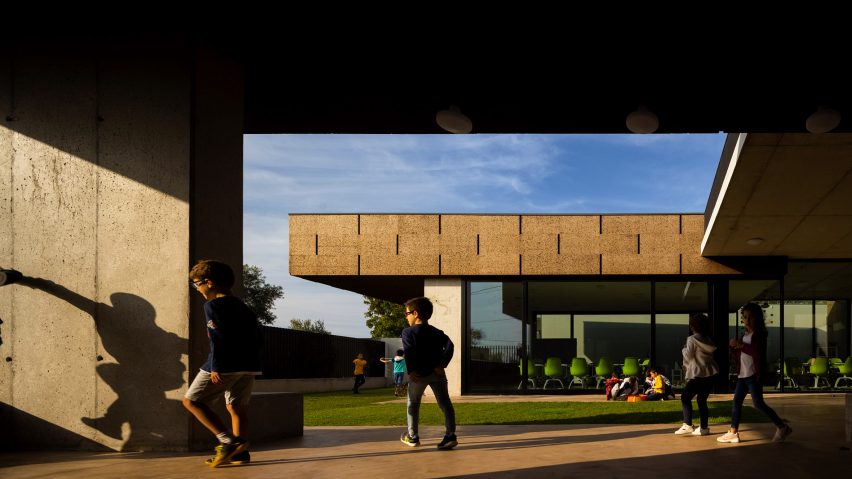 Casa da Arvore by Contaminar Arquitetos