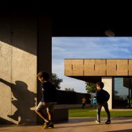 Cork school by Contaminar Arquitetos