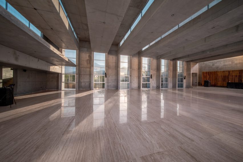 Chapel in Monterrey by WRKSHP
