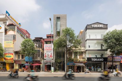 Street elevation of CH House by ODDO Architects