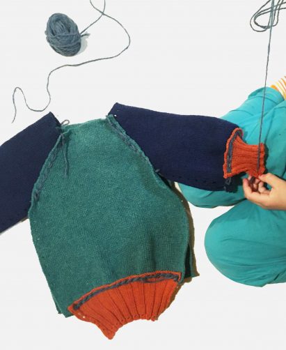 Child knitting Convertibles clothes