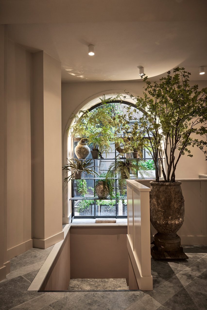 Plants in Esmée restaurant by Space Copenhagen