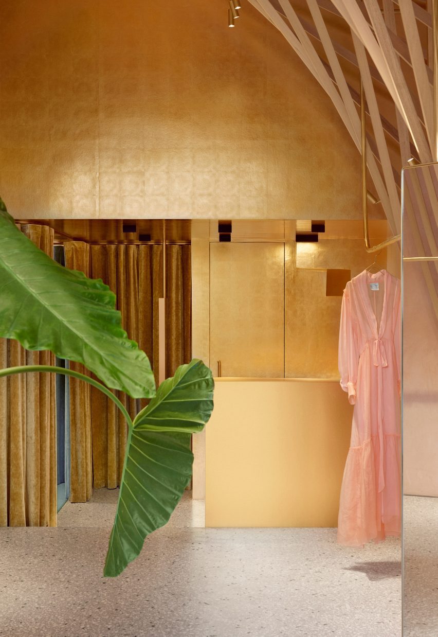 Forte Forte shop in Forte dei Marmi has gold-leaf walls