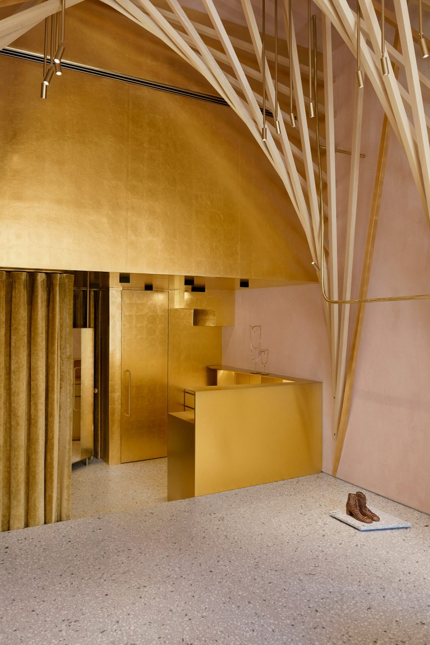 Forte Forte shop in Forte dei Marmi has gold-leaf walls