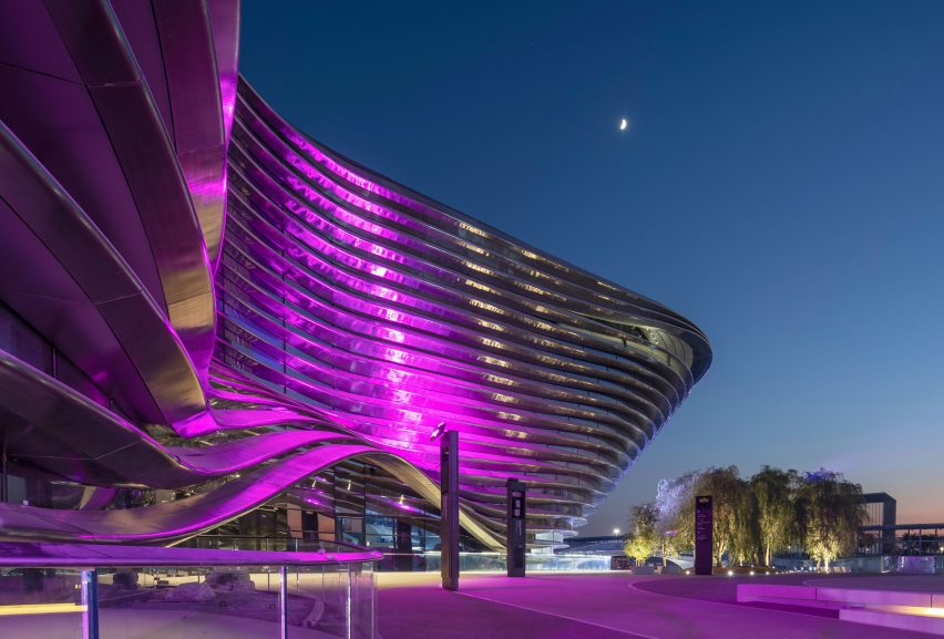 Mobility Pavilion at Dubai Expo 2020 by Foster + Partners