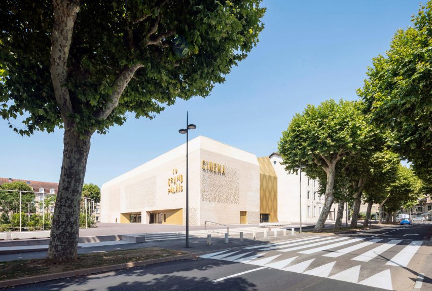 Grand Palais Cinema by Antonio Virga Architecte in Cahors
