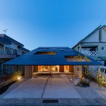 A house with overhanging roof eaves