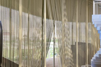 Walls made from rope