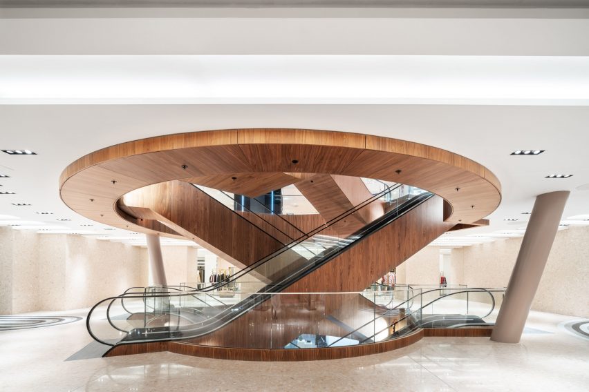 KaDeWe renovation by OMA
